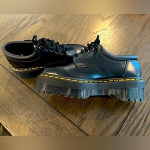 Dr.Martens 8053 LEATHER PLATFORM CASUAL SHOES